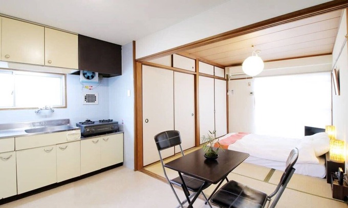 Hiroshima City Centre Apartment | Prime Location: 1 Min to Peace Park Dome & Spa Amenities