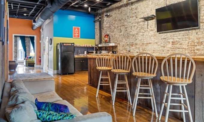 Downtown Nashville Apartment | Prime Nashville Location! Steps from Broadway & Top Amenities