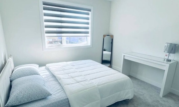 Winnipeg House | Inviting House in Winnipeg with Pet-Friendly Amenities