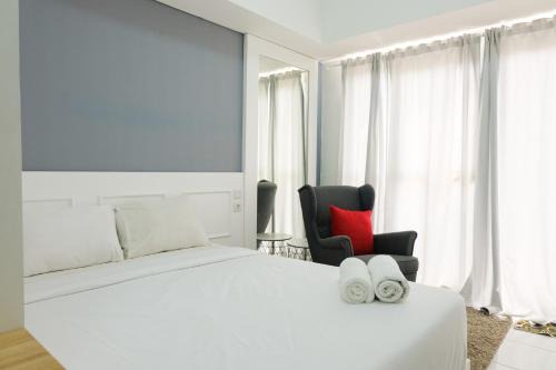 Serpong Apartment | Budget-Friendly Studio at Casa De Parco with Pool Access