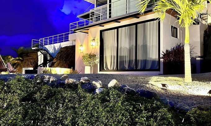 Marbella House | Best Sunset view in Marbella, pool side!