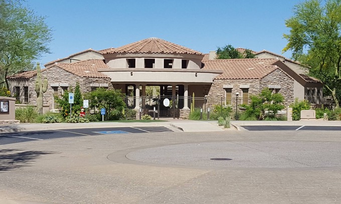 Talon Retreat Condo | Ideal Getaway in Grayhawk - Family-Friendly Amenities Await