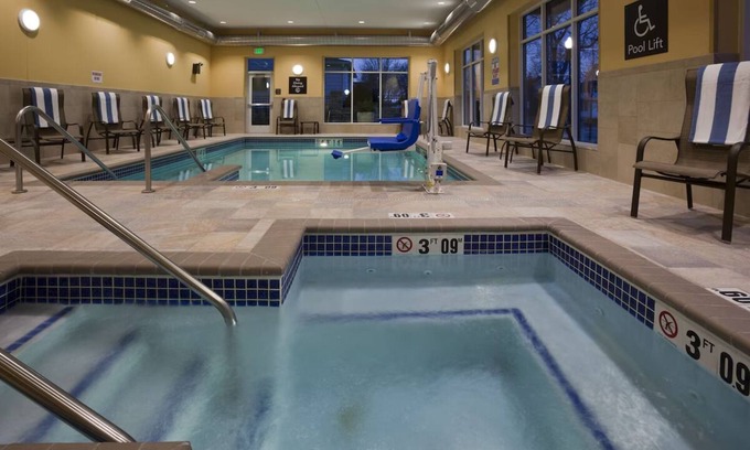 Kutzky Park House | Budget-Friendly Stay with Indoor Pool & King Bed Units!