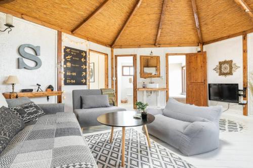 Klil Apartment | Charming View Cabin at Eco Village Klil - Rated 9.7/10