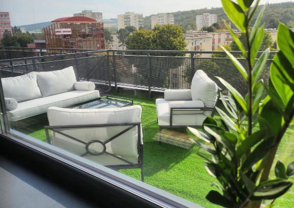 Tirgu Mures Apartment | Unforgettable Views at Best View Terrace - 9.9 Rated Stay