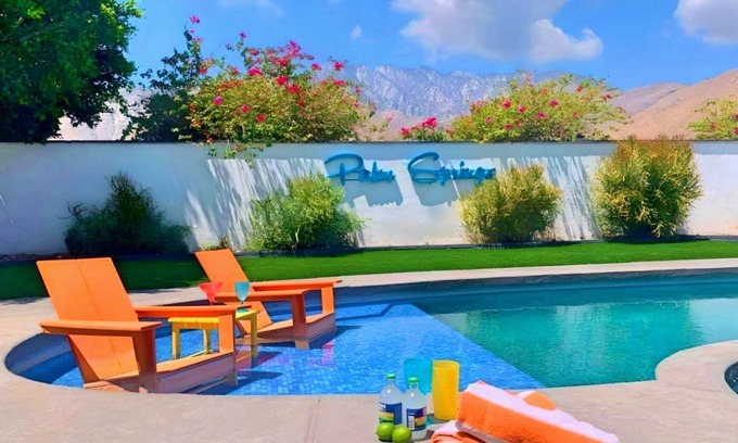 Racquet Club West House | Golden Girls-Themed Retreat: Pool, Spa & Unmatched Views!