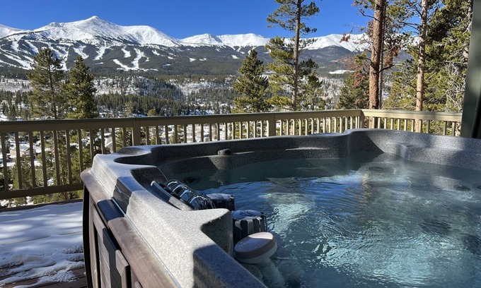 Huron Heights House | Unforgettable Views and Top Amenities in Breck!