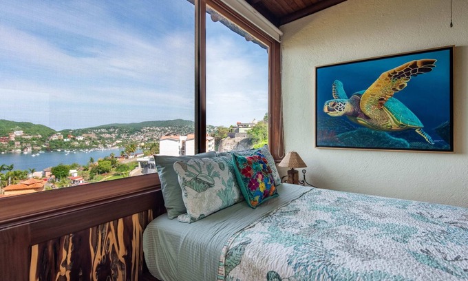 Ixtapa - Zihuatanejo Apartment | Best Views of Zihua 3Bed 3 Bath luxury