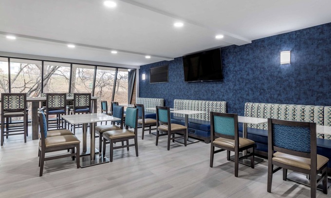 West Bloomington Hotel | Family-Friendly Stay at Best Western Bloomington Edina