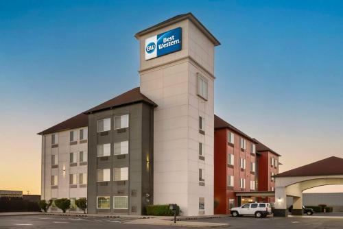 Medford Hotel | Explore Best Western Crater Lake Highway in Scenic Medford