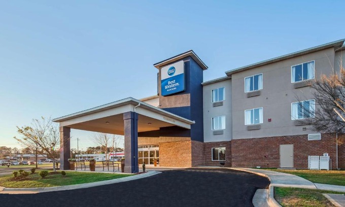 Dothan Hotel | Experience Comfort at Best Western Dothan Inn & Suites
