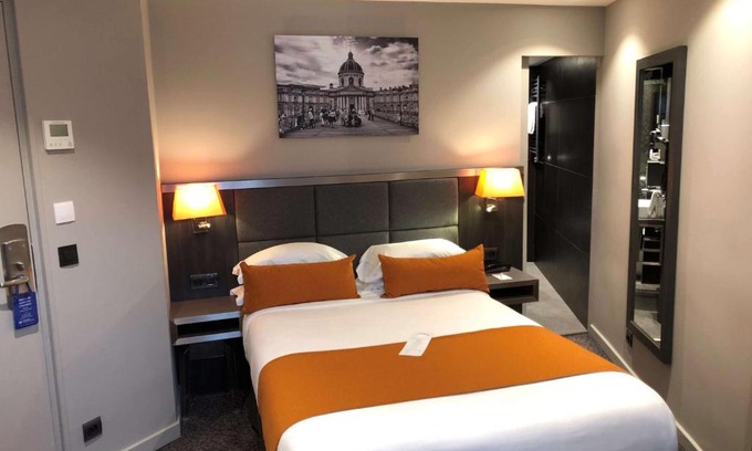 Ternes Hotel | Discover Pet-Friendly Comfort at Best Western Empire Elysees