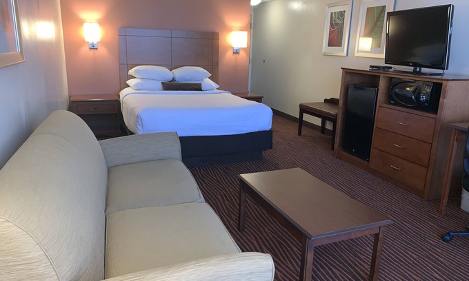 West Haven Hotel | Contemporary Best Western Executive Hotel in New Haven