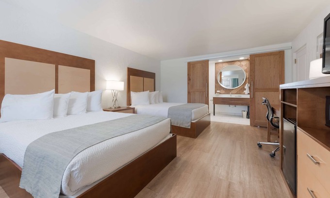 Mountain Home Hotel | Experience Comfort at Best Western Foothills Inn