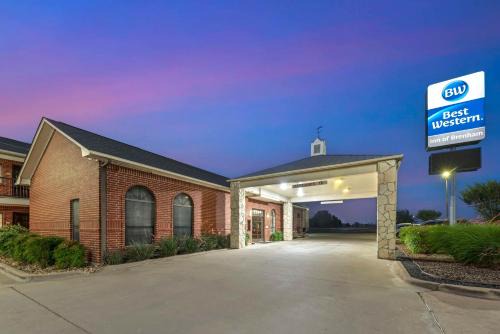 Brenham Hotel | Discover Best Western Inn of Brenham - Family-Friendly Stay