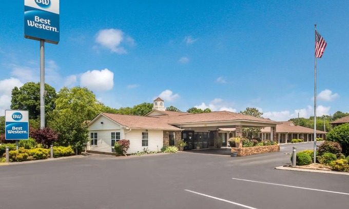 Winchester Hotel | Pet-Friendly Retreat at Best Western Inn Winchester
