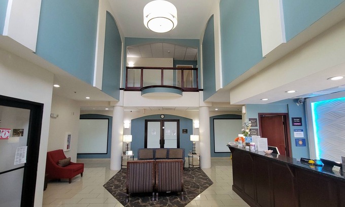 Joliet Hotel | Comfortable Stay at Best Western Joliet Inn & Suites