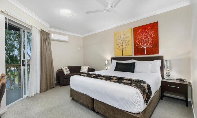 Maryborough Hotel | Discover Best Western Kimba Lodge: 4-Star Family-Friendly Stay