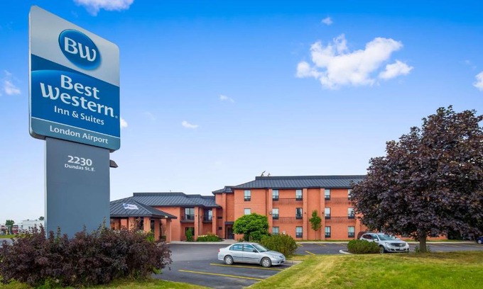 Argyle Hotel | Pet-Friendly Stays at Best Western London Airport Inn & Suites