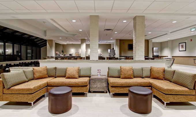 Argyle Hotel | Comfortable Stay at Best Western London Airport Inn & Suites