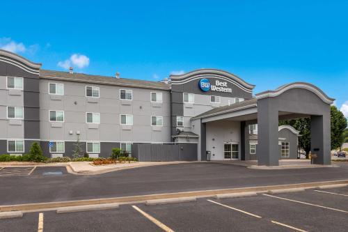 Tahlequah Hotel | Budget-Friendly Stay at Best Western NSU Inn with Breakfast