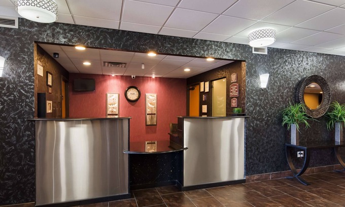 Plover Hotel | Discover Comfort at Best Western Plover-Stevens Point Hotel