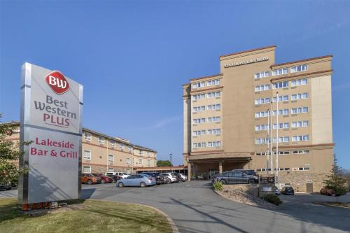 Halifax Hotel | Discover Best Western Plus Chocolate Lake in Halifax