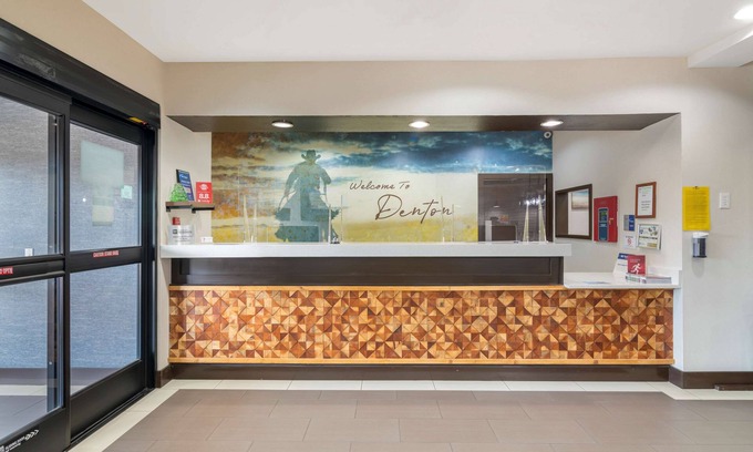 Denton Hotel | Explore Comfort at Best Western Plus Denton Inn & Suites