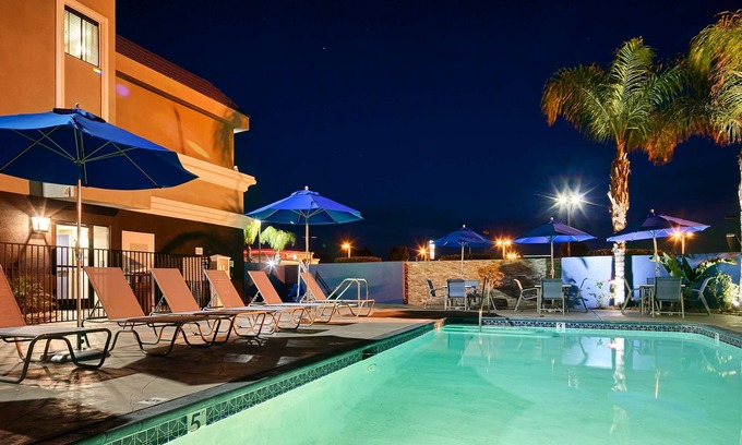 Hemet Hotel | Inviting Best Western Plus Diamond Valley Inn with Pool & Spa