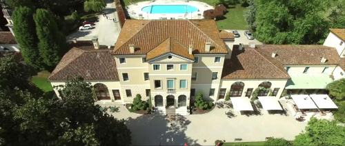 Villalta Hotel | Discover Best Western Plus Hotel Villa Tacchi: 4-Star Escape
