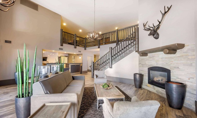 Evergreen Hotel | Rated 8.8: Best Western Plus Kalispell/Glacier Park Hotel