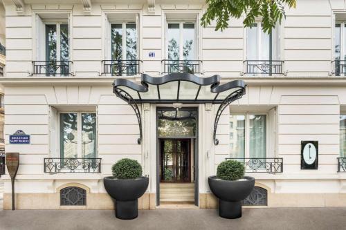 Quartier de la Salpetriere Hotel | Elegant Getaway at Best Western Plus La Demeure
