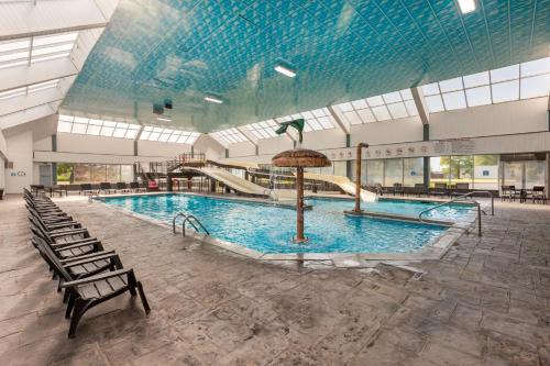 Leamington Hotel | Oceanfront Getaway at Best Western Plus Leamington Hotel