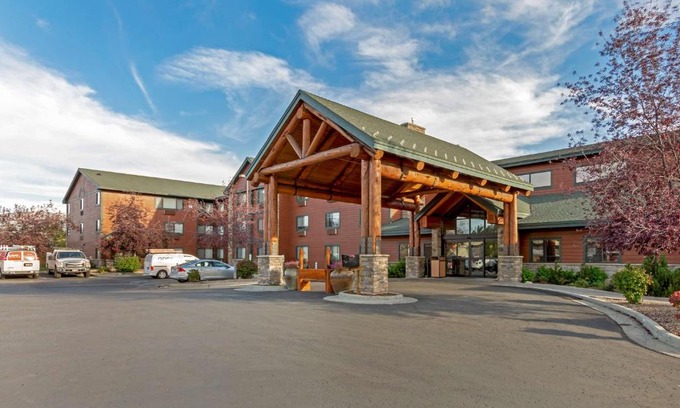 McCall Hotel | Discover Comfort at Best Western Plus McCall Lodge & Suites