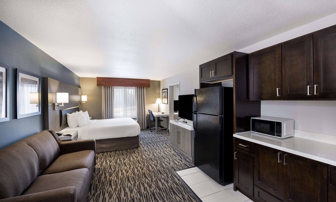 Auburn Hotel | Comfortable Stay at Best Western Plus Mountain View Auburn Inn