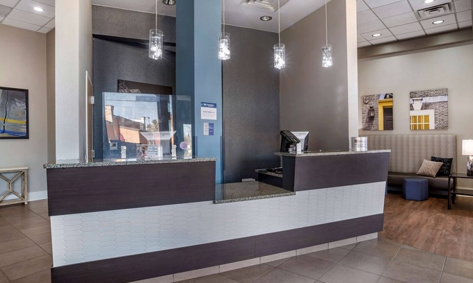 Chester Hotel | Convenient Stay at Best Western Plus Philadelphia Airport