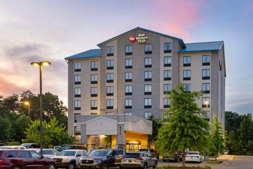 Thornburg Hotel | Guest Rated 8.7: Best Western Plus Thornburg Inn & Suites