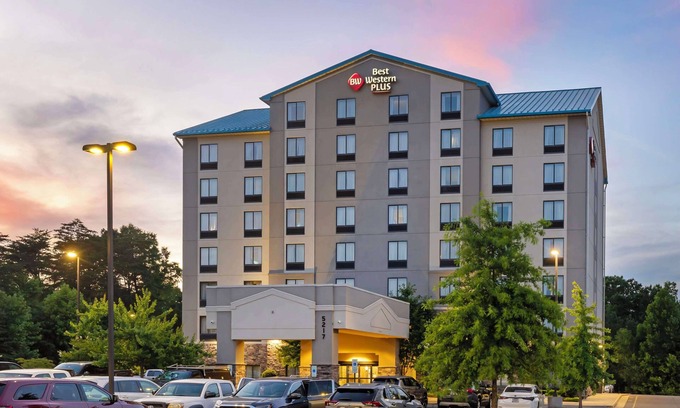 Thornburg Hotel | Top-Rated Best Western Plus Thornburg Inn & Suites Stay