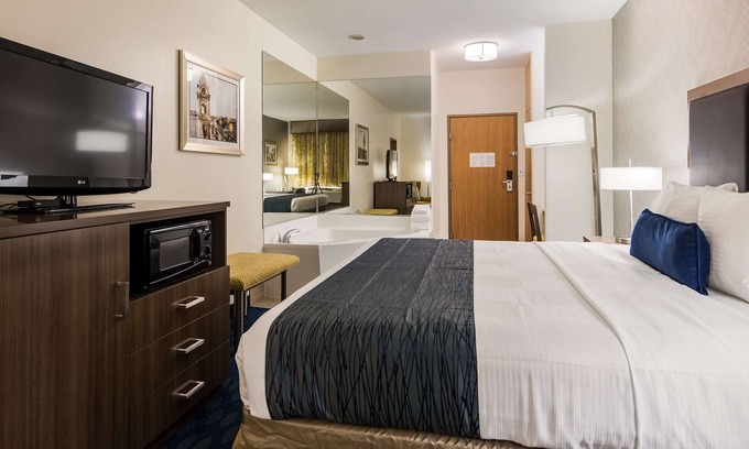 Tulsa Hotel | Family-Friendly Comfort at Best Western Plus Tulsa Inn & Suites