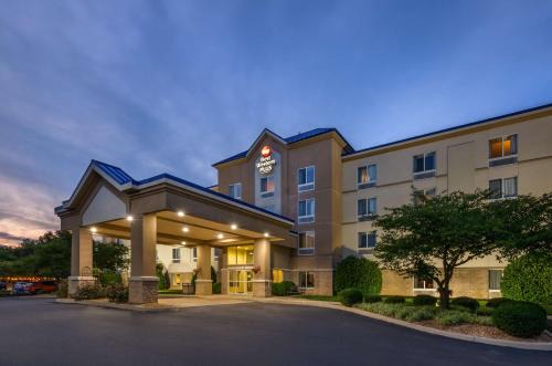 Waynesboro Hotel | Discover Best Western Plus Waynesboro: Pet-Friendly Retreat