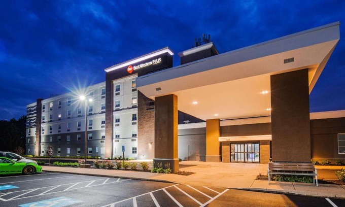 Avoca Hotel | Convenient Stay at Best Western Plus Wilkes Barre-Scranton