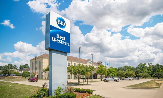 St. Francisville Hotel | Comfortable Stay at Best Western St. Francisville Hotel