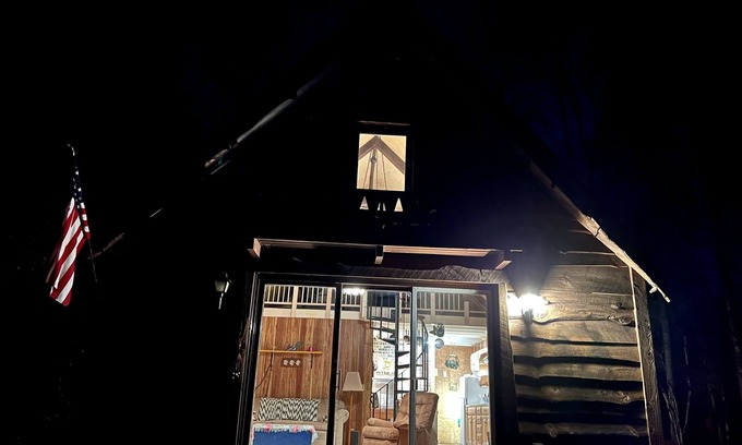 Thompsonville Cabin | Discover Betsie River Cabin Retreat: Pet-Friendly Escape