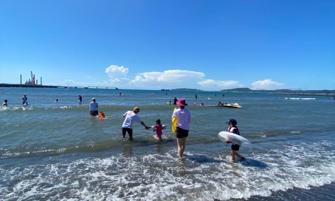 Hojo House | Discover Bettei Tateyama: Family-Friendly with Breakfast