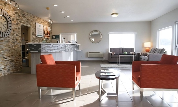 Tri-Cities Resort | Ideal Getaway: Pet-Friendly Units with Convenient Access