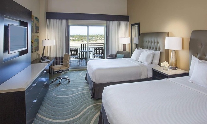 Lakeway Hotel | Better Choice for your Vacation! 4 Relaxing Units, Pets Allowed, Pool!