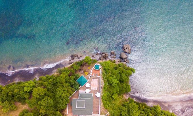Piaye Villa | Oceanfront Bliss at Three Palms Beach Villa - Rated 9.8/10