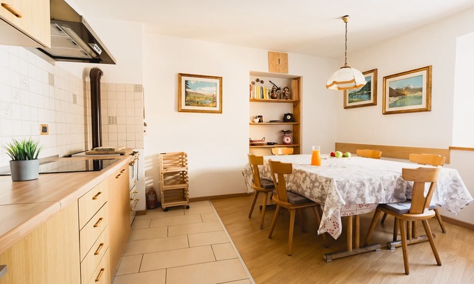Ossana Apartment | Inviting 3-Bedroom Apartment with Panoramic Views