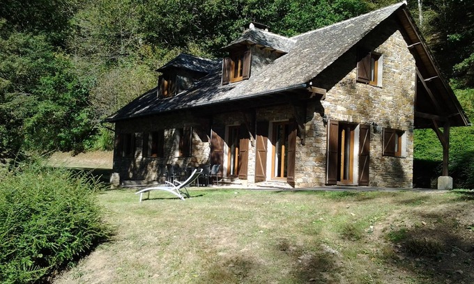 Rignac House | Idyllic Retreat Between Rodez & Albi – Perfect for Families