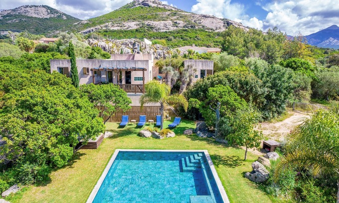 Calenzana Villa | Seaside Serenity: Peaceful Retreat with Ocean Views